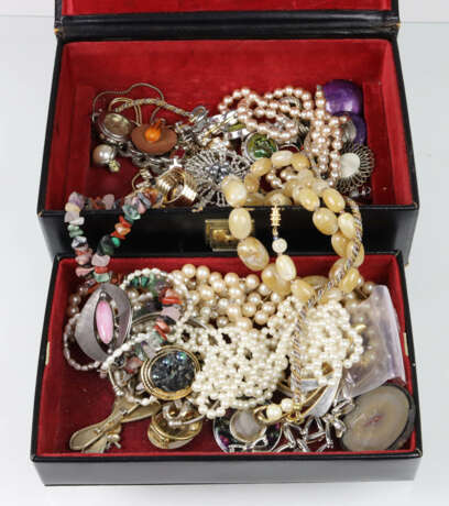 Posten Modeschmuck in Schatulle - Foto 1