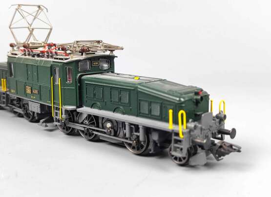 Märklin Elektrolokomotive Krokodil H0 - photo 2