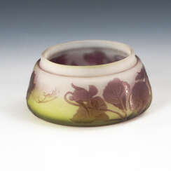 Bowl with violets decor, GALLÉ.
