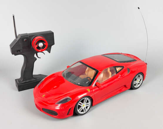 NewRay Modellauto *Ferrari* - photo 1