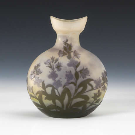 Vase mit Natternkopfdekor, GALLÉ. - Foto 1