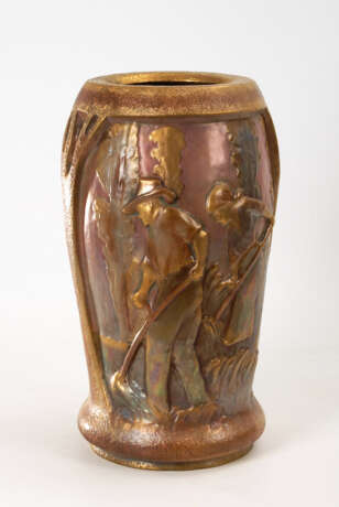 Große Jugendstil-Vase mit Eosinglasur, - Foto 1