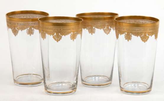 4 Gläser, konisch, mit vergoldetem Reliefrand, H. 9 cm - фото 1