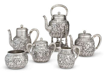 AN AMERICAN SILVER SIX-PIECE TEA AND COFFEE SERVICE