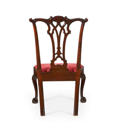THE DESHLER FAMILY CHIPPENDALE CARVED MAHOGANY SIDE CHAIR - photo 4