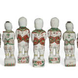 A GROUP OF SEVEN CHINESE EXPORT PORCELAIN BOYS - photo 3