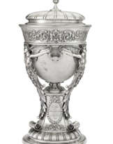 AN AMERICAN SILVER PRESENTATION CUP AND COVER