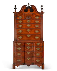 THE HALL FAMILY CHIPPENDALE CARVED MAHOGANY BONNET-TOP BLOCK-FRONT CHEST-ON-CHEST