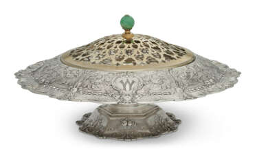 AN AMERICAN SILVER CENTERPIECE BOWL AND GILT SILVER-PLATED FLOWER GRID