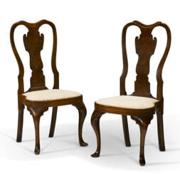 THE WISTAR FAMILY PAIR OF QUEEN ANNE CARVED WALNUT SIDE CHAIRS