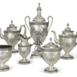 AN AMERICAN SILVER SIX-PIECE TEA AND COFFEE SERVICE - Auction archive