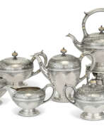 Tischlservice. AN AMERICAN SILVER SIX-PIECE TEA AND COFFEE SERVICE