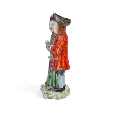 A CHINESE EXPORT PORCELAIN `EUROPEAN SUBJECT` FIGURE GROUP - фото 2
