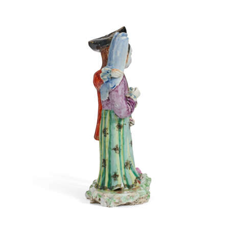 A CHINESE EXPORT PORCELAIN `EUROPEAN SUBJECT` FIGURE GROUP - фото 4