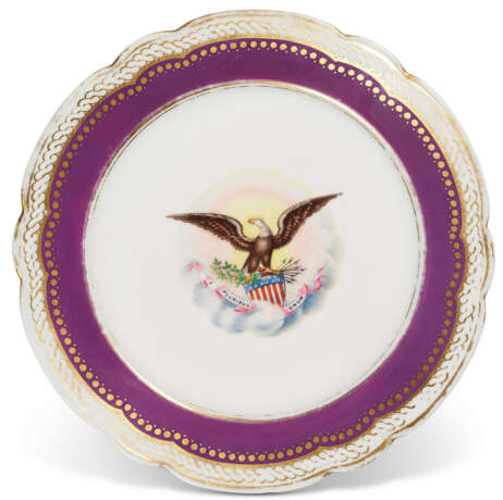 A LIMOGES (HAVILAND) PORCELAIN DINNER PLATE FROM THE STATE SERVICE OF ABRAHAM LINCOLN - Foto 1