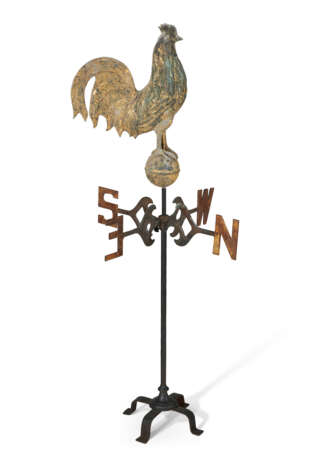 A GILT-DECORATED MOLDED COPPER ROOSTER WEATHERVANE - photo 2