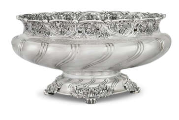 AN AMERICAN SILVER PUNCH BOWL