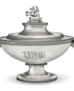 Terrinen. AN AMERICAN SILVER SOUP TUREEN AND COVER