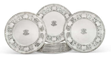 A SET OF TWELVE AMERICAN SILVER PLACE PLATES