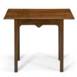 A CHIPPENDALE MAHOGANY STOP-FLUTED TEA TABLE - Auktionspreise