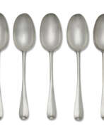 Spoon. A SET OF FIVE AMERICAN SILVER TABLESPOONS