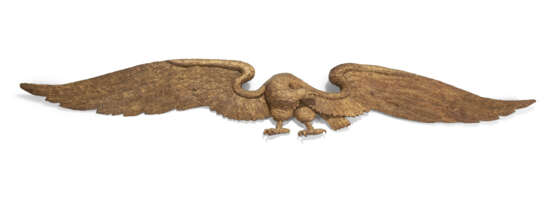 A MONUMENTAL CARVED AND GILT SPREADWING EAGLE - фото 3