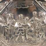 Historismus-Silberplatte mit Figurensze - photo 2