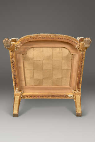 A PAIR OF LATE LOUIS XVI WHITE-PAINTED AND GILTWOOD FAUTEUILS - photo 17