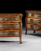 Fruchtholz. A PAIR OF SOUTH GERMAN WALNUT, FRUITWOOD, BRASS AND PEWTER-INLAID BOULLE MARQUETRY COMMODES