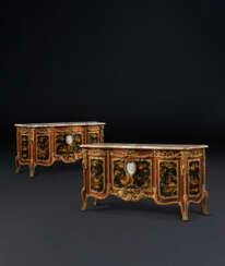 A PAIR OF LARGE ORMOLU AND JASPERWARE-MOUNTED, AMBOYNA, MAHOGANY GILT AND BLACK JAPANNED COMMODES AUX VANTAUX