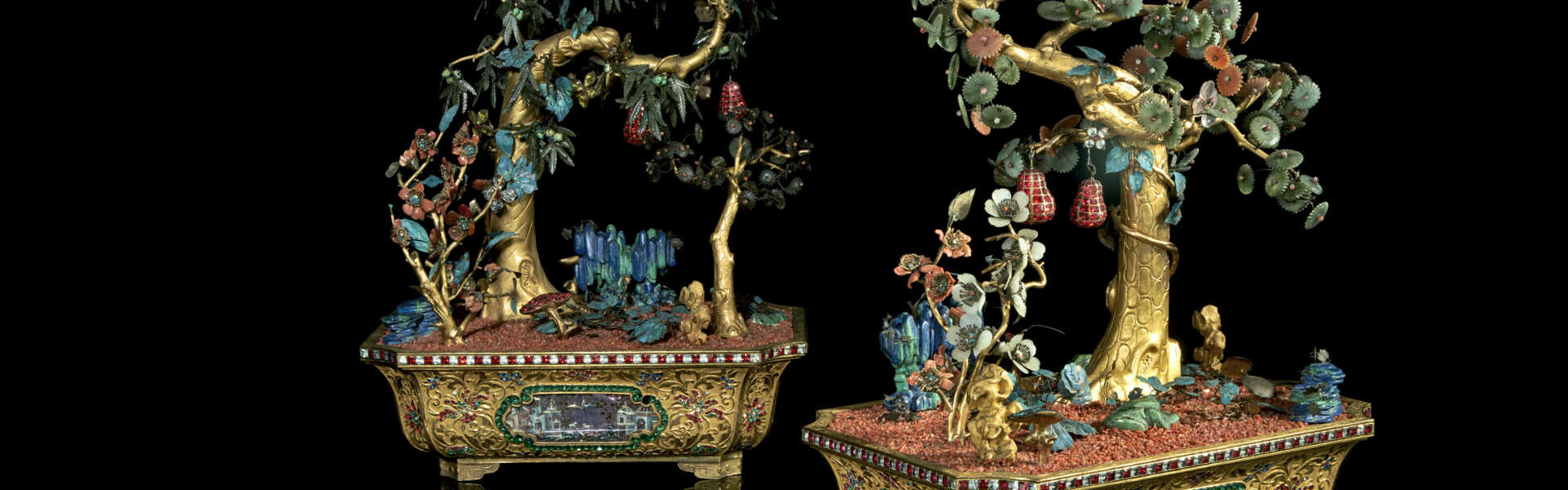 A PAIR OF CHINESE KINGFISHER FEATHER, JADE, HARDSTONE AND CORAL GILT-BRONZE MODELS OF TREES IN JARDINI&#200;RES