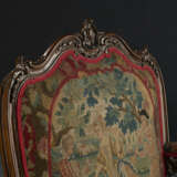 A PAIR OF GEORGE III CARVED FRUITWOOD ARMCHAIRS - Foto 7