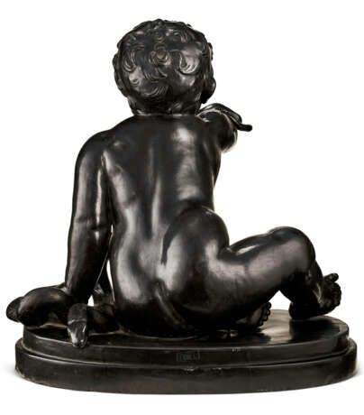 A WEDGWOOD & BENTLEY BLACK BASALT FIGURE OF THE INFANT HERCULES WITH THE SERPENT - photo 6
