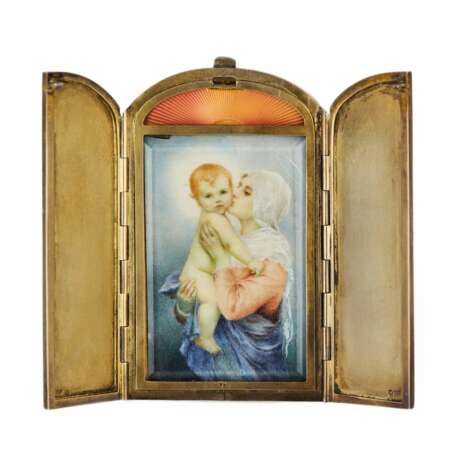Cadre avec l`image de la Vierge &agrave; l`Enfant. Autriche-Hongrie Vienne. Vers 1900 Silver guilloche enamel gilding Neorococo 8.7 г. - фото 1