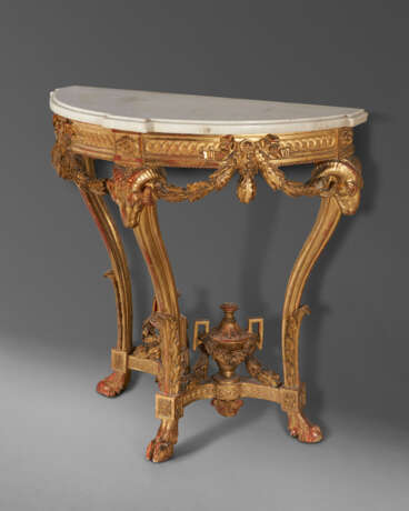 A LATE LOUIS XV GILTWOOD CONSOLE - Foto 3