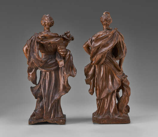 A PAIR OF TERRACOTTA ALLEGORICAL FIGURES OF ABUNDANCE AND FORTUNE - photo 4