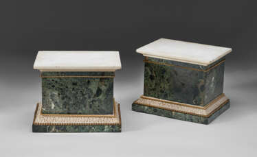 A PAIR OF ITALIAN GILT-BRONZE-MOUNTED VERDE ANTICO AND WHITE MARBLE STANDS