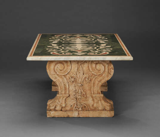 AN ITALIAN INLAID MARBLE LOW TABLE - фото 3