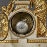 A LOUIS XVI ORMOLU AND WHITE MARBLE MANTEL CLOCK - фото 8