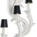 A PAIR OF WHITE-PAINTED PLASTER FIVE-BRANCH WALL LIGHTS - фото 3