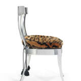 A PAIR OF POLISHED STEEL KLISMOS SIDE CHAIRS - фото 5