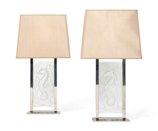 A PAIR OF LALIQUE GLASS 'POSEIDON' TABLE LAMPS - Foto 4
