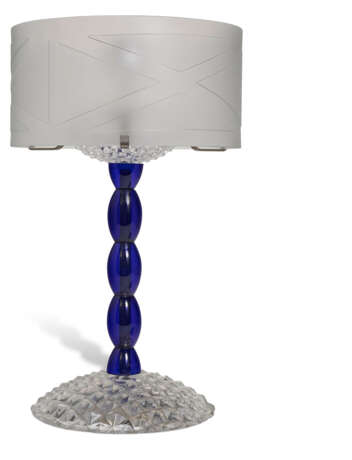 A PAIR OF FRENCH BLUE, ETCHED AND CUT-GLASS TABLE LAMPS - photo 5