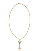 Collier. THEO FENNELL DIAMOND AND IOLITE KEY PENDANT
