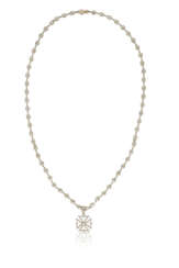 DIAMOND AND WHITE GOLD CROSS PENDANT-NECKLACE