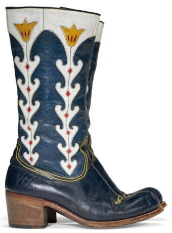 A PAIR OF NAVY LEATHER COWBOY BOOTS - фото 2