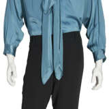 A PAINTED BLACK CREPE TAILCOAT, TROUSERS, AND SILK SHIRT - Foto 3