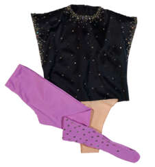 A BLACK SHORT SLEEVE SHIRT