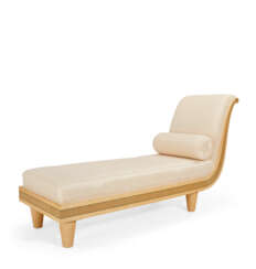 A SYCAMORE AND &#39;RIPPLE SYCAMORE&#39; BANDED CHAISE-LONGUE