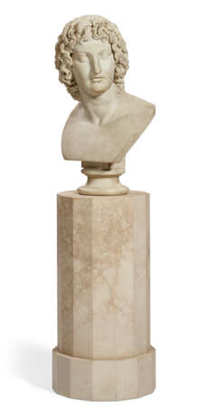 A WHITE MARBLE BUST OF VIRGIL - photo 2